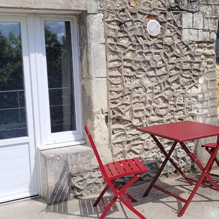 Apartament Le Cocon Troglodyte Saint-Étienne-de-Chigny Zewnętrze zdjęcie